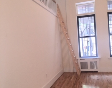 169 west 69th street - Photo Thumbnail 4