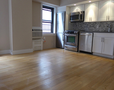 NYC-2 BED/1 BATH  - Photo Thumbnail 6