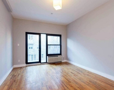 956 Bedford Avenue - Photo Thumbnail 2