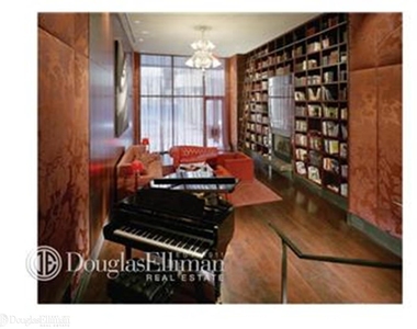 88 Greenwich St - Photo Thumbnail 11