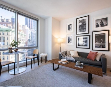 160 Madison Avenue Apt 9A - Photo Thumbnail 7