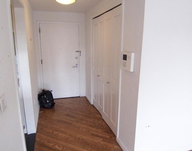 401 West 22nd Street #2F - Photo Thumbnail 6