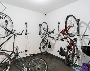 346 Rutland Road - Photo Thumbnail 10