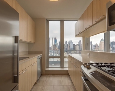 601 west 57th street - Photo Thumbnail 1