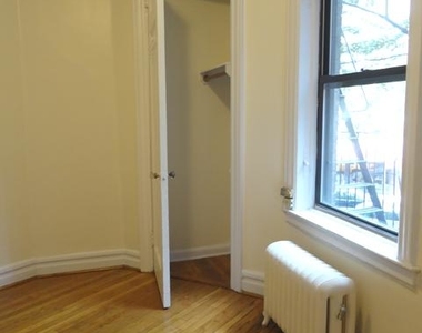 78 West 11 Street - Photo Thumbnail 10