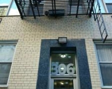 East 78th Street - Photo Thumbnail 0