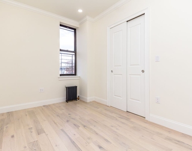 946 Bushwick Avenue - Photo Thumbnail 9