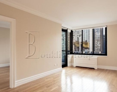 99 Battery Place - Photo Thumbnail 0