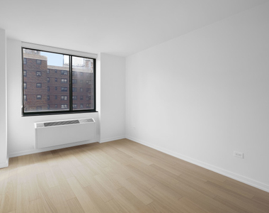 30 west end avenue  - Photo Thumbnail 1