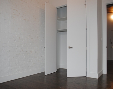 81 Clifton Place #2g - Photo Thumbnail 4