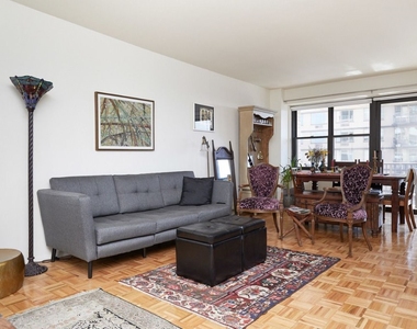 348 East 80th Street - Photo Thumbnail 1