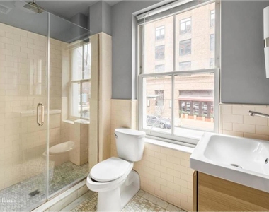 385 Greenwich St - Photo Thumbnail 6