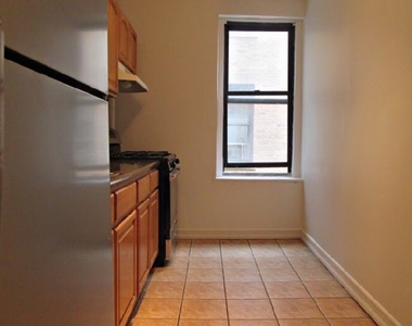 125 Seaman Avenue - Photo Thumbnail 0