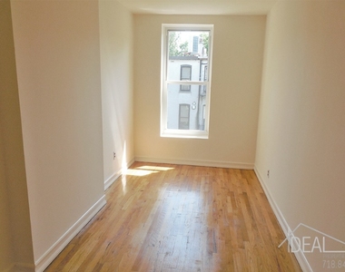 324 Bergen Street - Photo Thumbnail 5