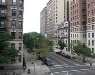 936 West End Avenue - Photo Thumbnail 4