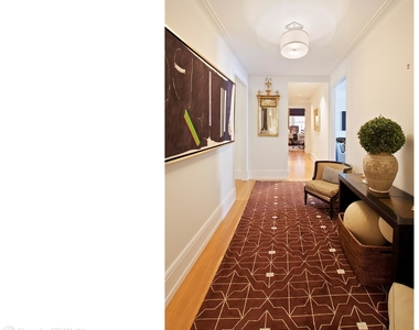 40 East 66th St - Photo Thumbnail 2