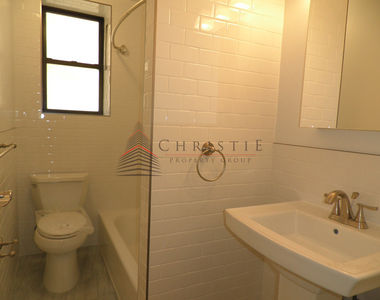 385 Fort Washington Avenue - Photo Thumbnail 8