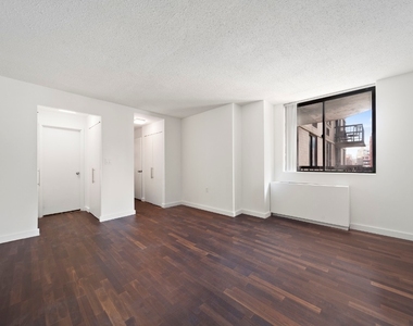 184 Lexington Avenue - Photo Thumbnail 2