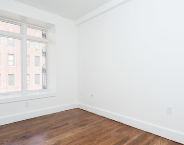 1054 Bushwick Ave - Photo Thumbnail 5