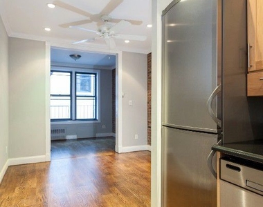 209 E 25th - Photo Thumbnail 1