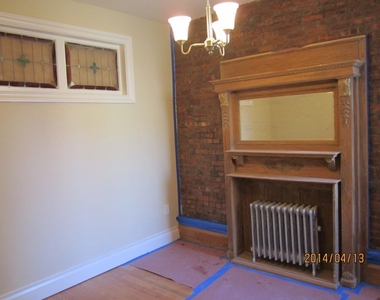 593 Franklin Ave  - Photo Thumbnail 4