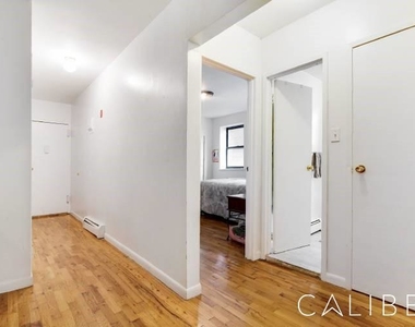 319 East 105th Street - Photo Thumbnail 3