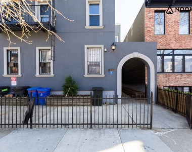 1322 Prospect Pl, Crown Heights, Brooklyn. - Photo Thumbnail 2