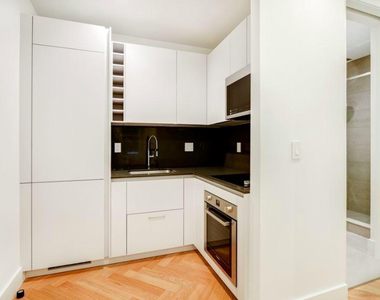 411 14th Street, #1F, Brooklyn - Photo Thumbnail 3