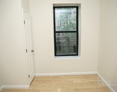 100 Lefferts Avenue - Photo Thumbnail 4