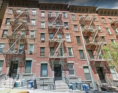 East 99th Street - Photo Thumbnail 4