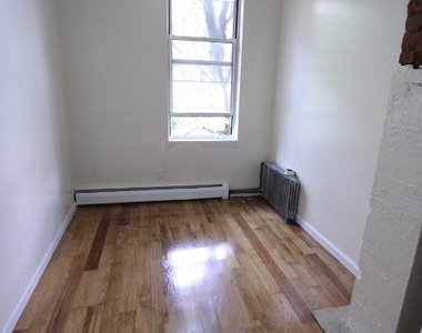 229 Jefferson St - Photo Thumbnail 6