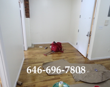 229 Jefferson St - Photo Thumbnail 4