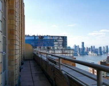 21 West Street Apt 21b - Photo Thumbnail 11