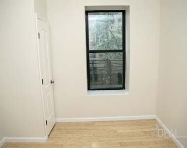 100 Lefferts Avenue - Photo Thumbnail 5