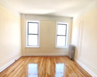 4530 Broadway - Photo Thumbnail 1