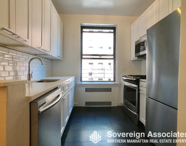 3240 Henry Hudson Parkway East - Photo Thumbnail 9