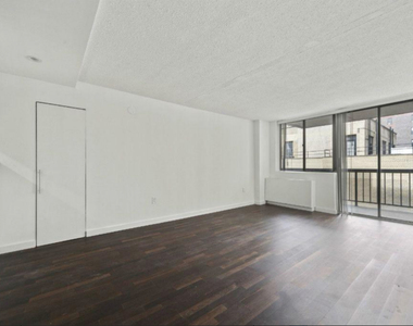 184 Lexington Avenue - Photo Thumbnail 0