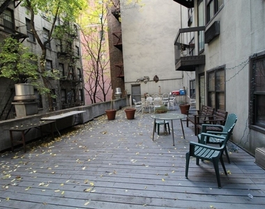 East 37th Street - Photo Thumbnail 3