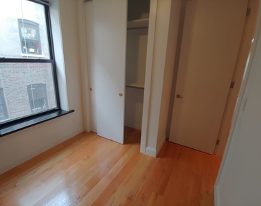 446 West 164th Street - Photo Thumbnail 7