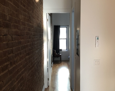 577 Vanderbilt Avenue - Photo Thumbnail 5