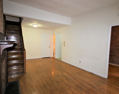 510 West End Avenue - Photo Thumbnail 1