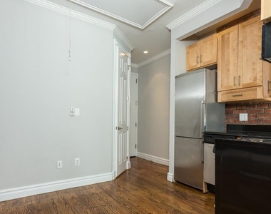 KIPS BAY unit with PRIVATE outdoor space! - Photo Thumbnail 4