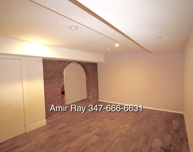 33 Clifton Pl - Photo Thumbnail 5