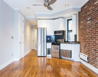 250 Mott Street - Photo Thumbnail 3