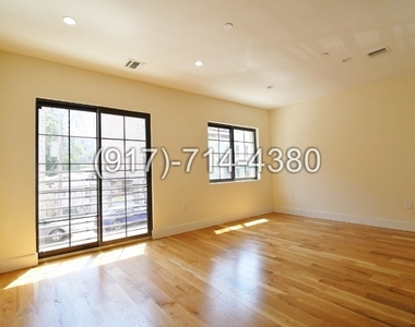 25 Fayette St - Photo Thumbnail 6