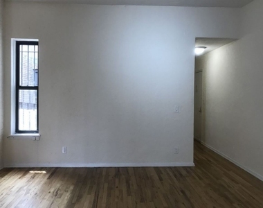 247 West 21st - Photo Thumbnail 2