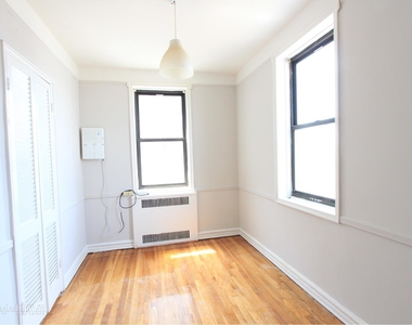 2775 East 16th St - Photo Thumbnail 4