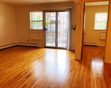 30-86 31st Street, Astoria - Photo Thumbnail 11