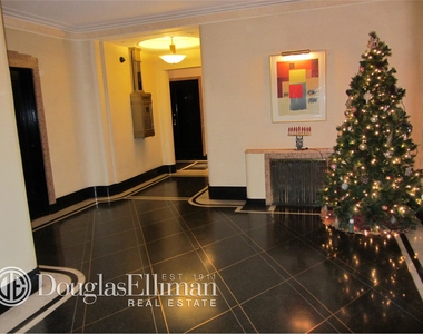 50 East 78th St - Photo Thumbnail 0