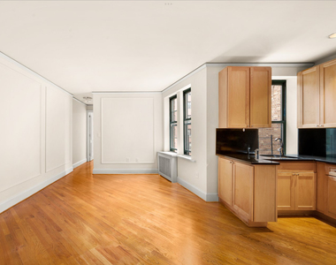 9th street &  2nd Avenue  - Photo Thumbnail 1
